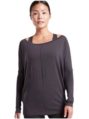 ATHLETA ESSENCE FLOW TOP DOLMAN SLEEVES  SPF 50+ PROTECTION ANTIMICROBIAL